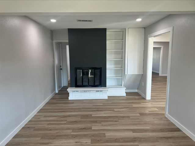 415 Bella Drive, Garland, TX 75040