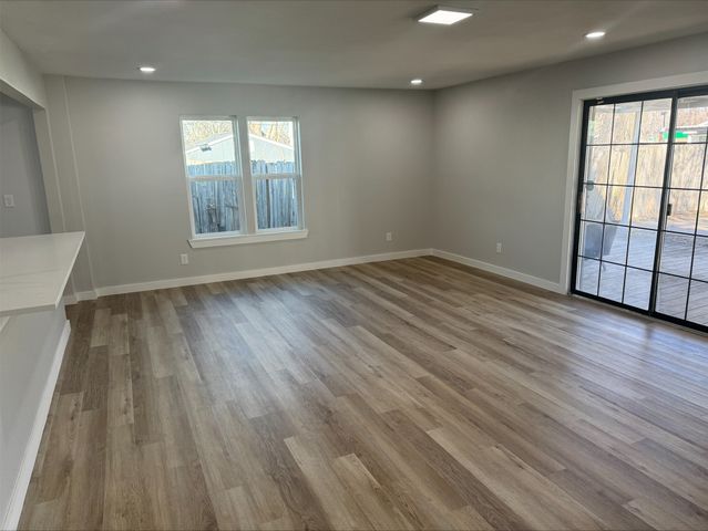 415 Bella Drive, Garland, TX 75040