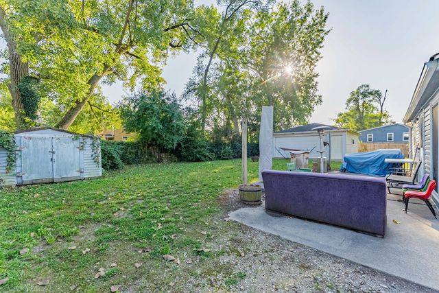 10213 W LYNDALE Street, Melrose Park, IL 60164