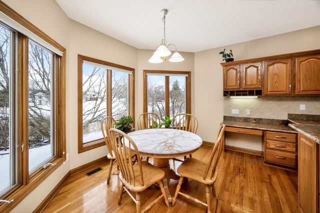 8130 Heather Bow Court, Johnston, IA 50131