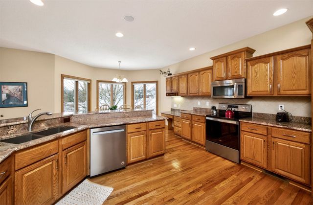 8130 Heather Bow Court, Johnston, IA 50131