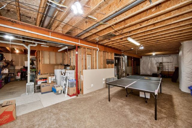 8130 Heather Bow Court, Johnston, IA 50131