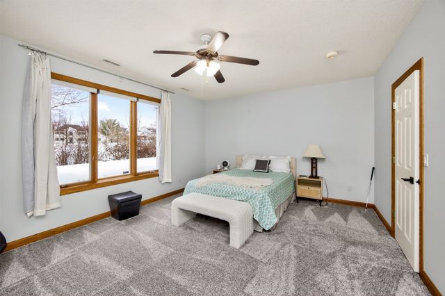 8130 Heather Bow Court, Johnston, IA 50131