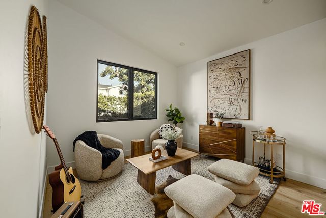 3021 Kelton Avenue, Los Angeles, CA 90034