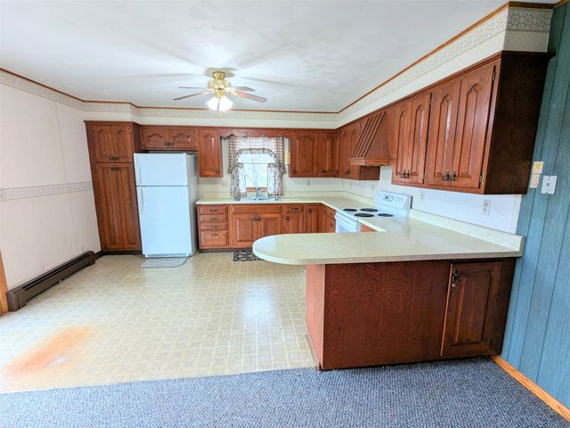 7081 W LAKE Road, Fairview, PA 16415
