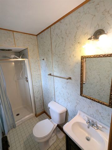 7081 W LAKE Road, Fairview, PA 16415