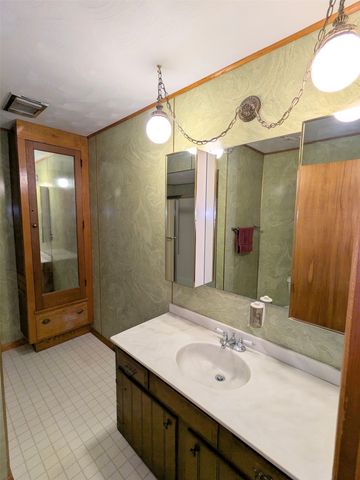 7081 W LAKE Road, Fairview, PA 16415