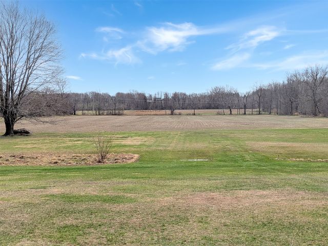 7081 W LAKE Road, Fairview, PA 16415