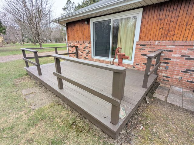 7081 W LAKE Road, Fairview, PA 16415