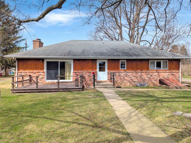 7081 W LAKE Road, Fairview, PA 16415