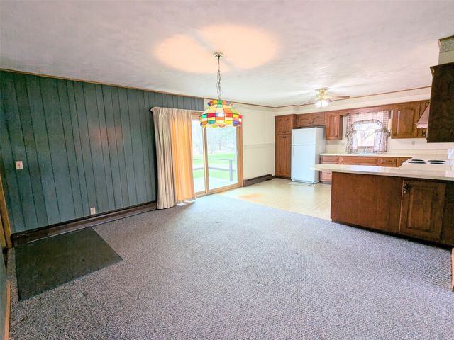 7081 W LAKE Road, Fairview, PA 16415