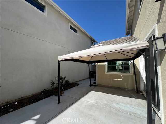 7018 Aloe Ln, Fontana, CA 92336