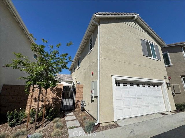 7018 Aloe Ln, Fontana, CA 92336