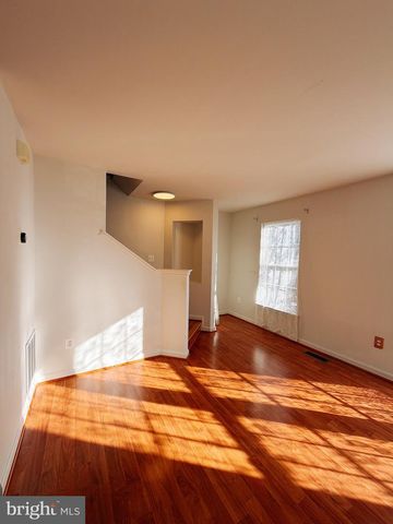 43750 TOLAMAC DR, Ashburn, VA 20147