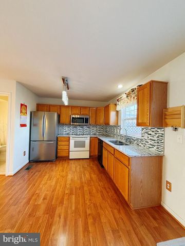 43750 TOLAMAC DR, Ashburn, VA 20147