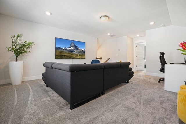 330 Davis Lane, Woodstock, GA 30188