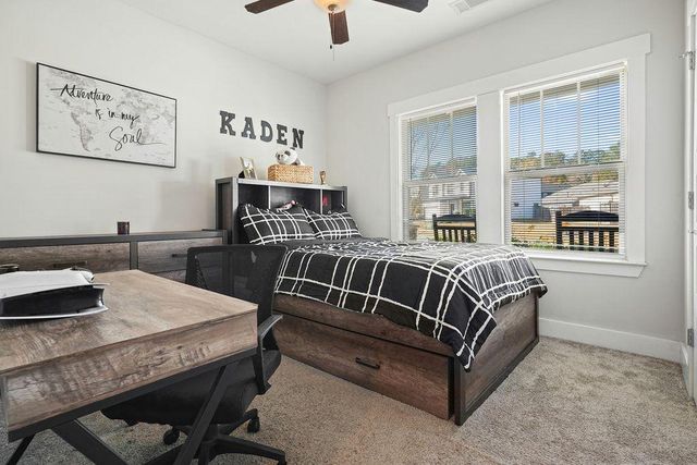 330 Davis Lane, Woodstock, GA 30188