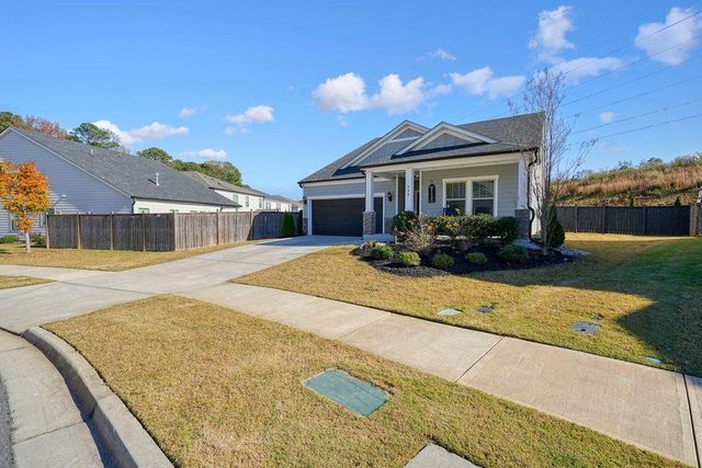 330 Davis Lane, Woodstock, GA 30188