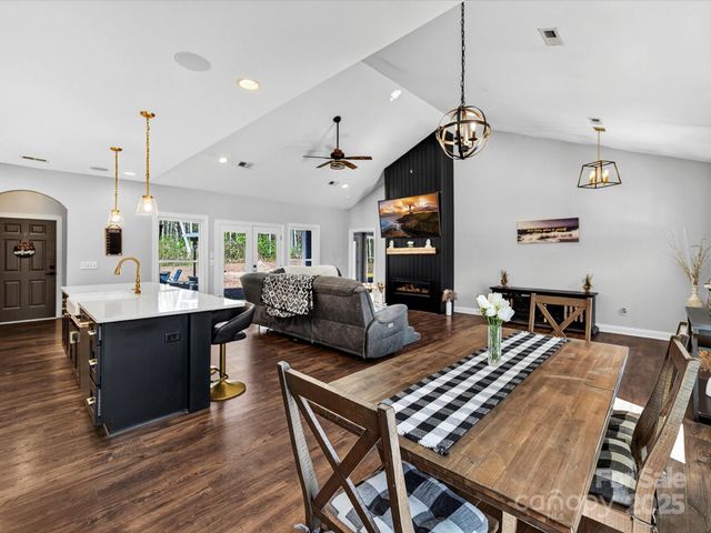 6404 Lancaster Highway, Waxhaw, NC 28173