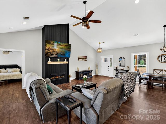 6404 Lancaster Highway, Waxhaw, NC 28173