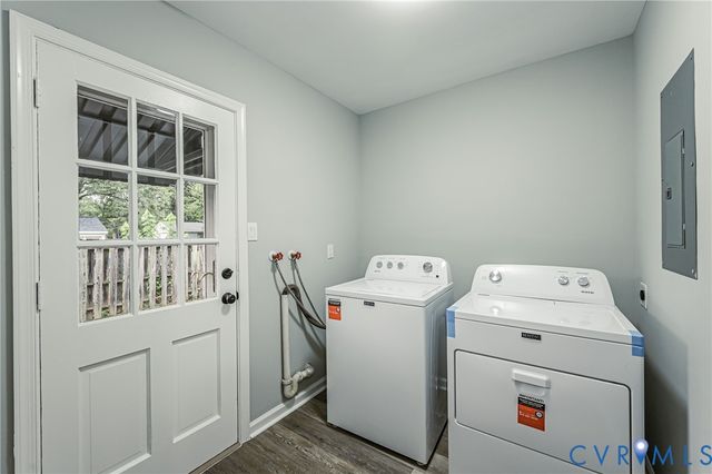9305 Crystalwood Ln, Henrico, VA 23294