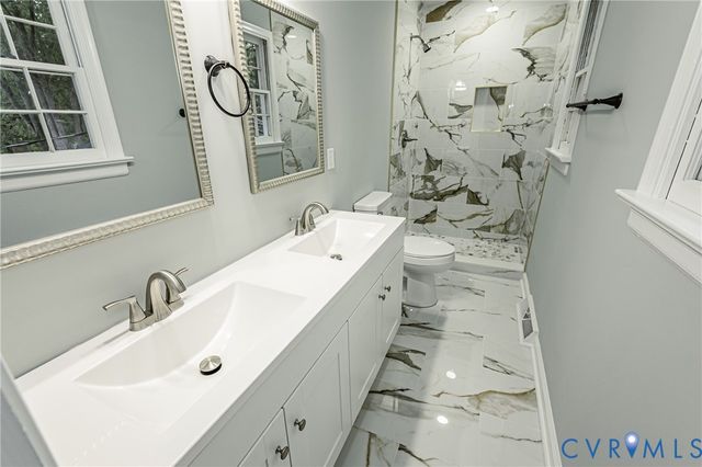 9305 Crystalwood Ln, Henrico, VA 23294