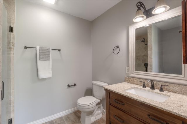 172 Lake Drive, Trinity, TX 75862