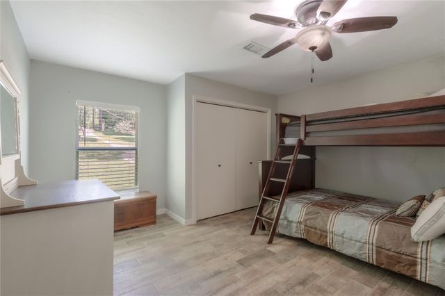 172 Lake Drive, Trinity, TX 75862