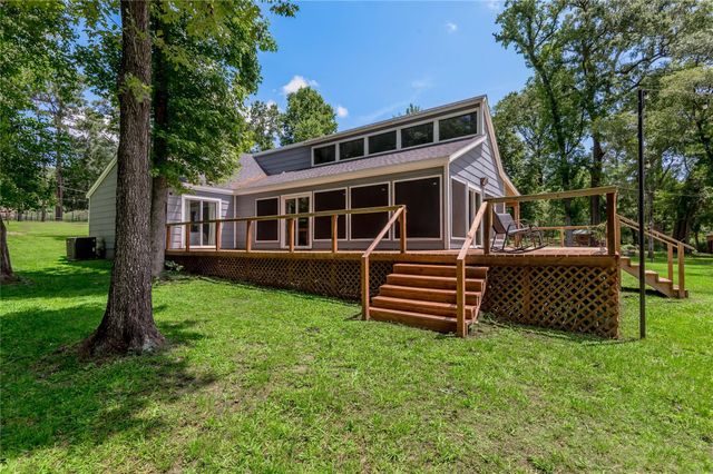 172 Lake Drive, Trinity, TX 75862