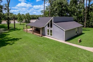 172 Lake Drive, Trinity, TX 75862