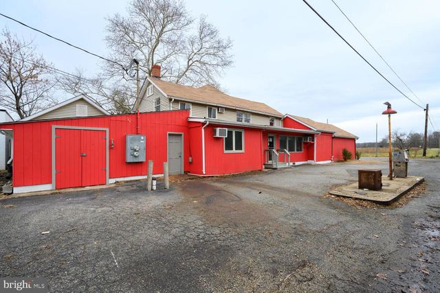 6746 QUAKER NECK RD, Chestertown, MD 21620