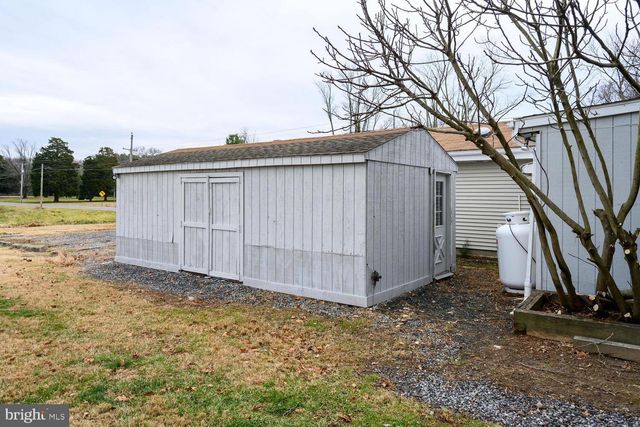 6746 QUAKER NECK RD, Chestertown, MD 21620