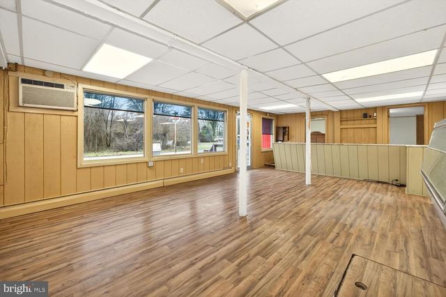 6746 QUAKER NECK RD, Chestertown, MD 21620