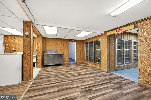 6746 QUAKER NECK RD, Chestertown, MD 21620