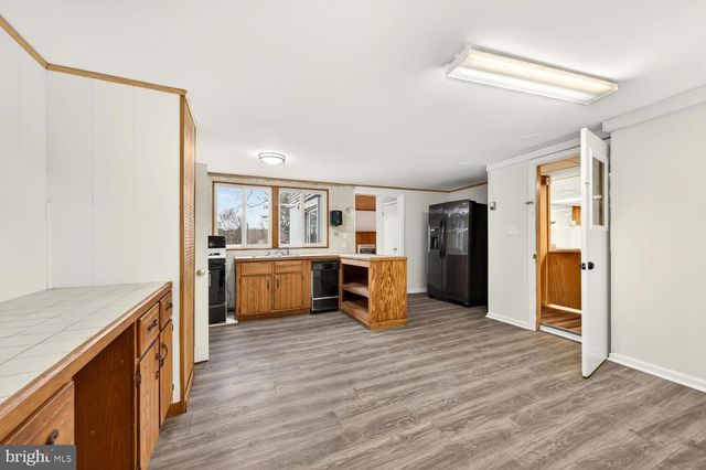 6746 QUAKER NECK RD, Chestertown, MD 21620