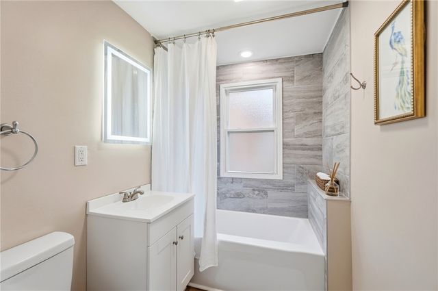 338 Forrer Boulevard, Oakwood, OH 45419