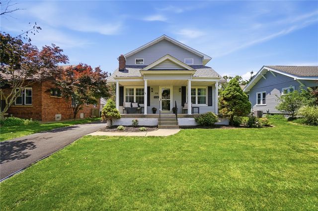 338 Forrer Boulevard, Oakwood, OH 45419