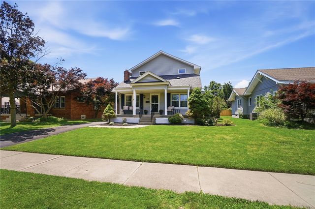 338 Forrer Boulevard, Oakwood, OH 45419