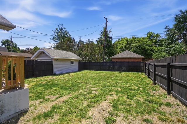 338 Forrer Boulevard, Oakwood, OH 45419