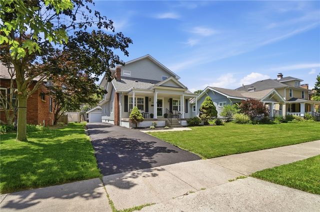 338 Forrer Boulevard, Oakwood, OH 45419