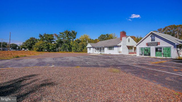 511 S WHITE HORSE PIKE, Hammonton, NJ 08037