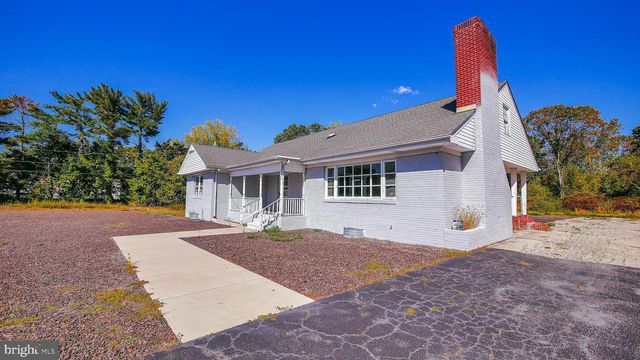 511 S WHITE HORSE PIKE, Hammonton, NJ 08037