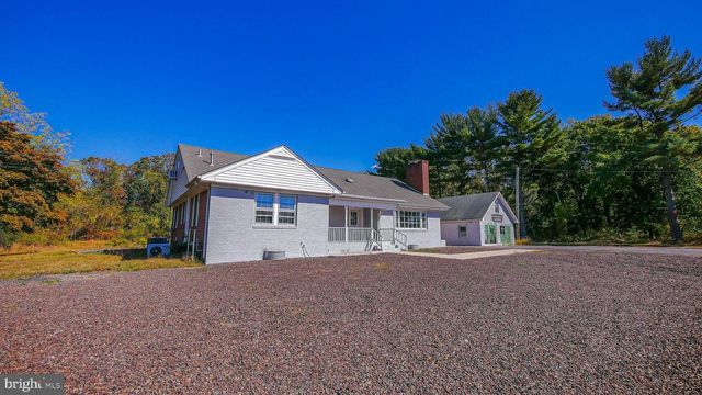 511 S WHITE HORSE PIKE, Hammonton, NJ 08037