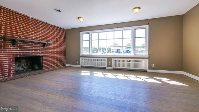 511 S WHITE HORSE PIKE, Hammonton, NJ 08037