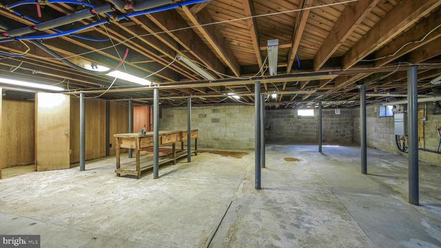 511 S WHITE HORSE PIKE, Hammonton, NJ 08037