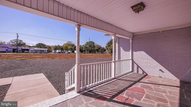 511 S WHITE HORSE PIKE, Hammonton, NJ 08037