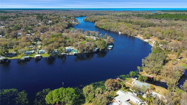 1621 SPRING GARDEN DRIVE, Astor, FL 32102