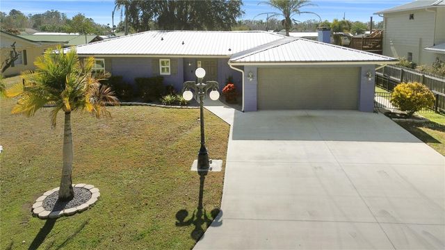 1621 SPRING GARDEN DRIVE, Astor, FL 32102