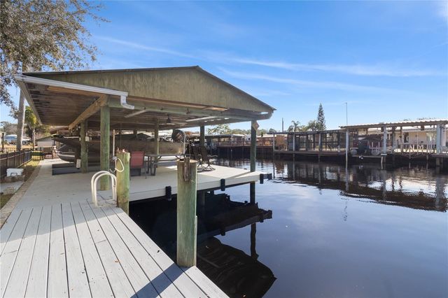 1621 SPRING GARDEN DRIVE, Astor, FL 32102