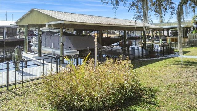 1621 SPRING GARDEN DRIVE, Astor, FL 32102